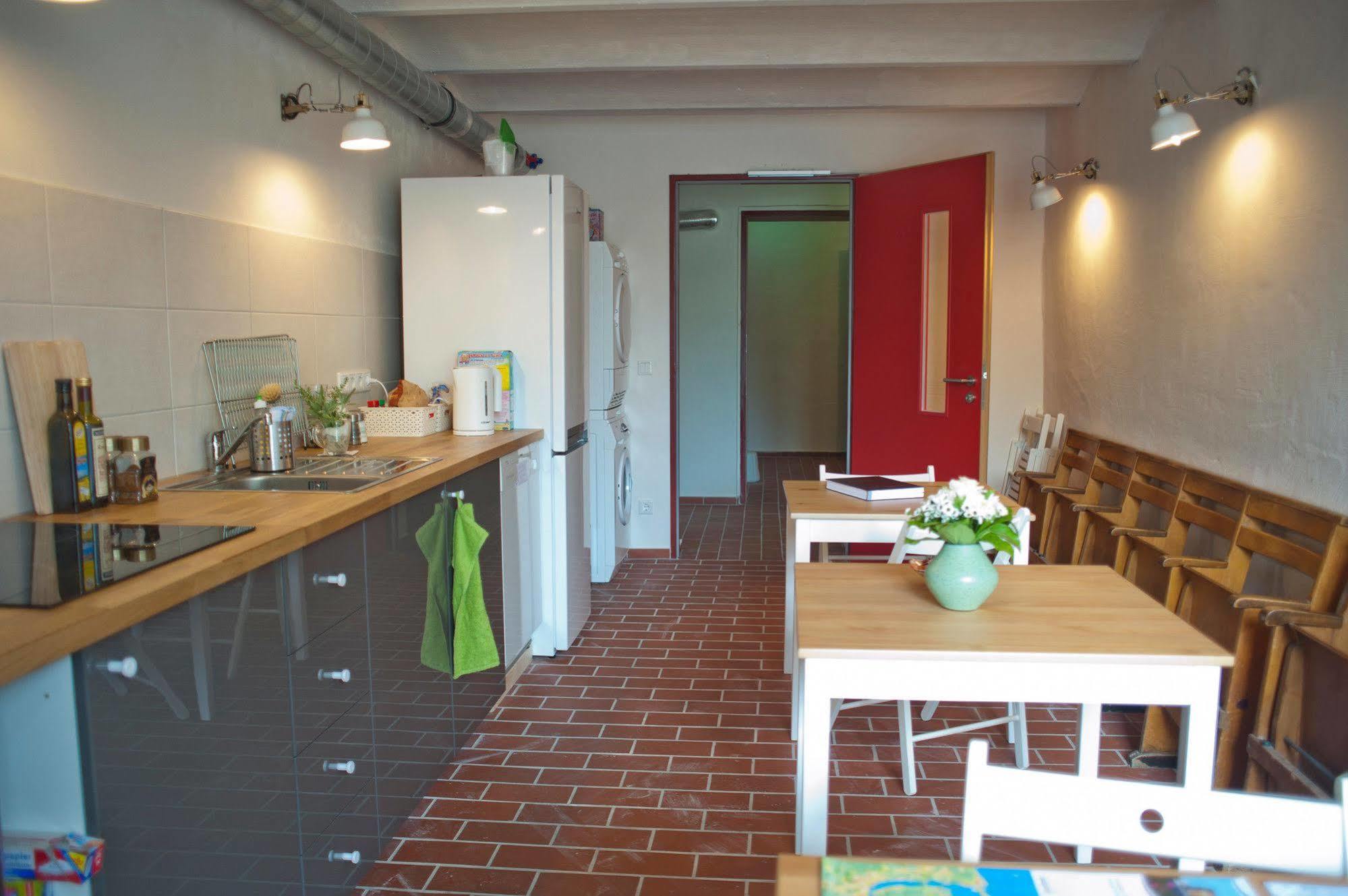 Subraum Hostel Rostock Ngoại thất bức ảnh